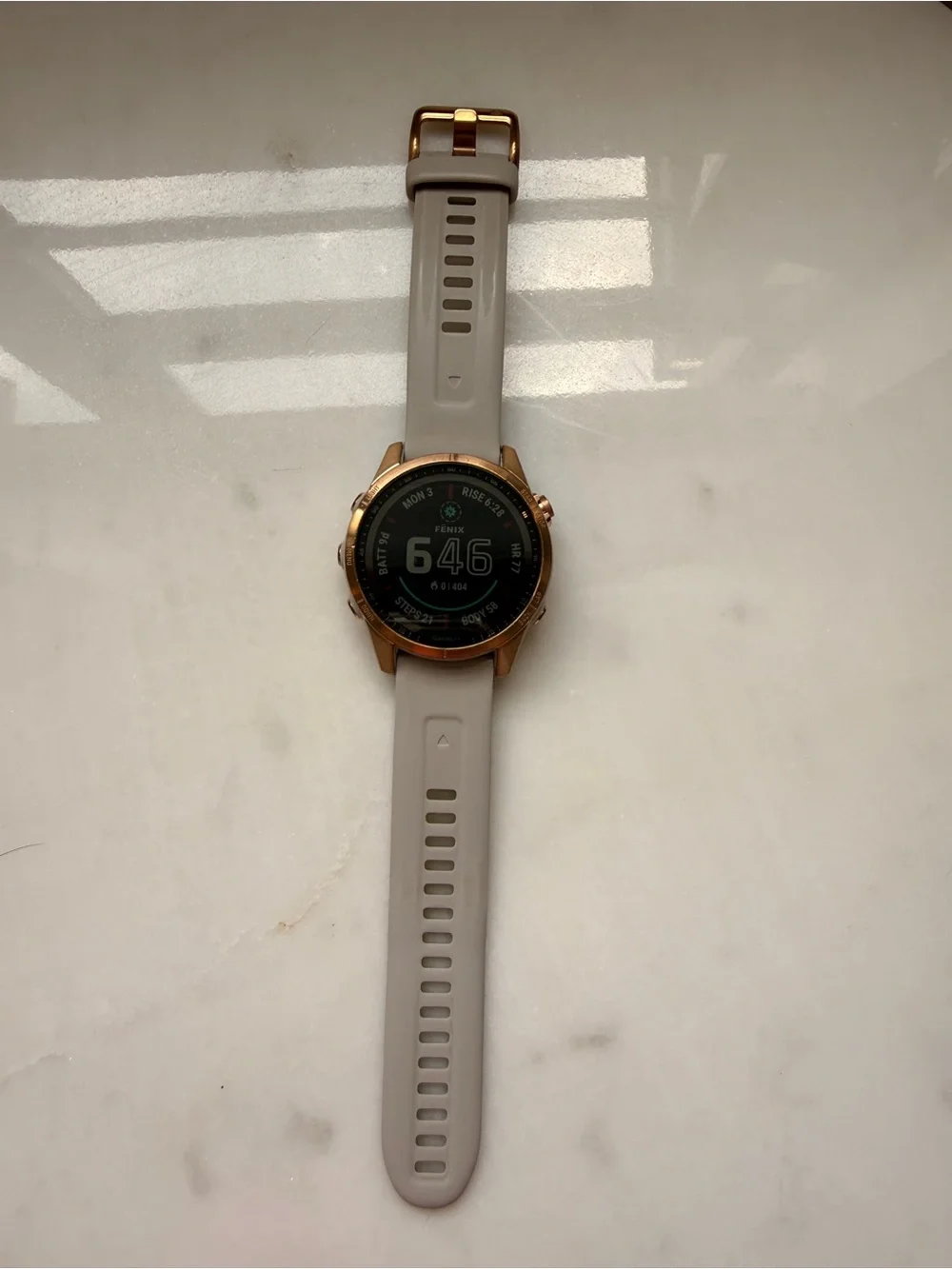Garmin fēnix® 7S Solar Edition Rose Gold with Light Sand Band